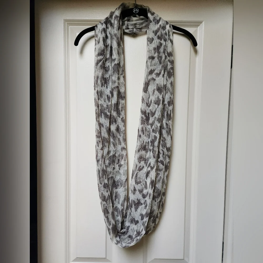 LOFT Gray Leopard Print Infinity Scarf